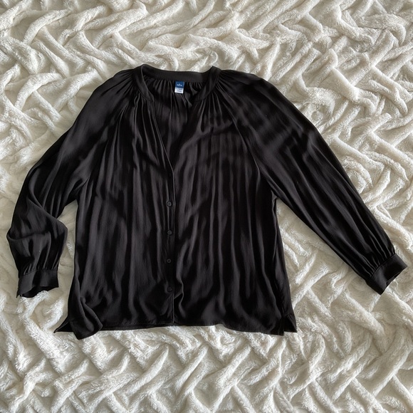 Old Navy Button-up Peasant Top - Picture 3 of 10